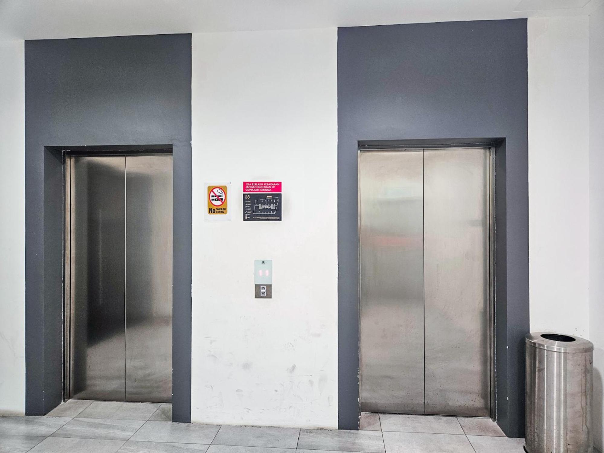 Apartment Beacon Executive By Ngn George Town